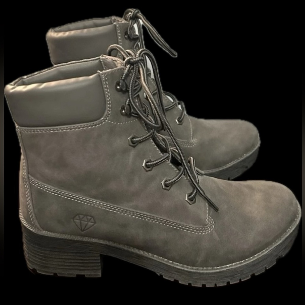 Gray Sueded Lace-Up Combat Boots by Rock & Candy, size 8.5, *NEW w/o tags*